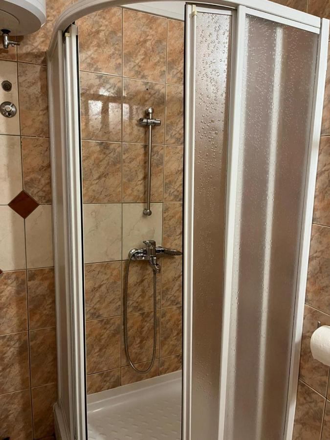 Apartman Gorana With Swimming Pool 耶尔萨 外观 照片